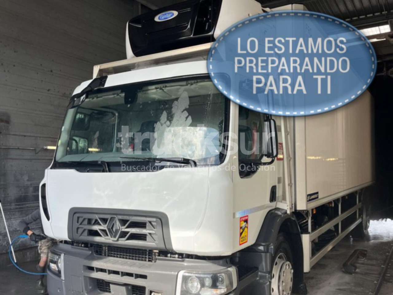 RENAULT D320 ejes 6x2*4 - Camión frigorífico: foto 1 RENAULT D320 ejes 6x2*4 - Camión frigorífico: foto 1