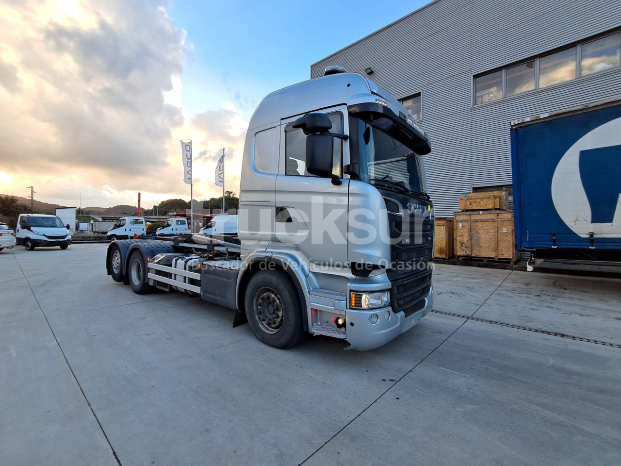 SCANIA R580.26 ejes 6x2*4 - Camión multibasculante: foto 2 SCANIA R580.26 ejes 6x2*4 - Camión multibasculante: foto 2