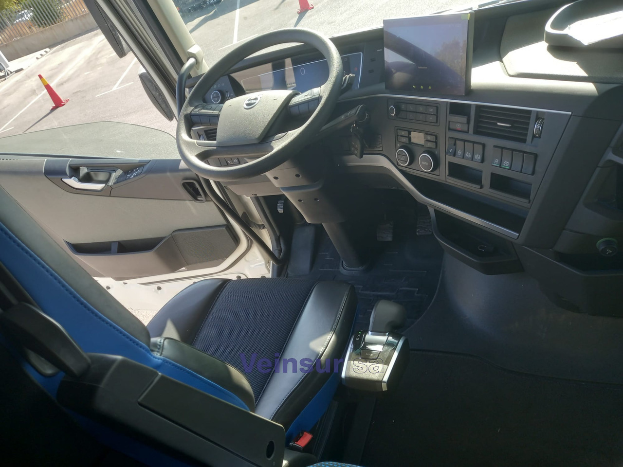 VOLVO FH5 I-SAVE - Cabeza tractora: foto 2 VOLVO FH5 I-SAVE - Cabeza tractora: foto 2