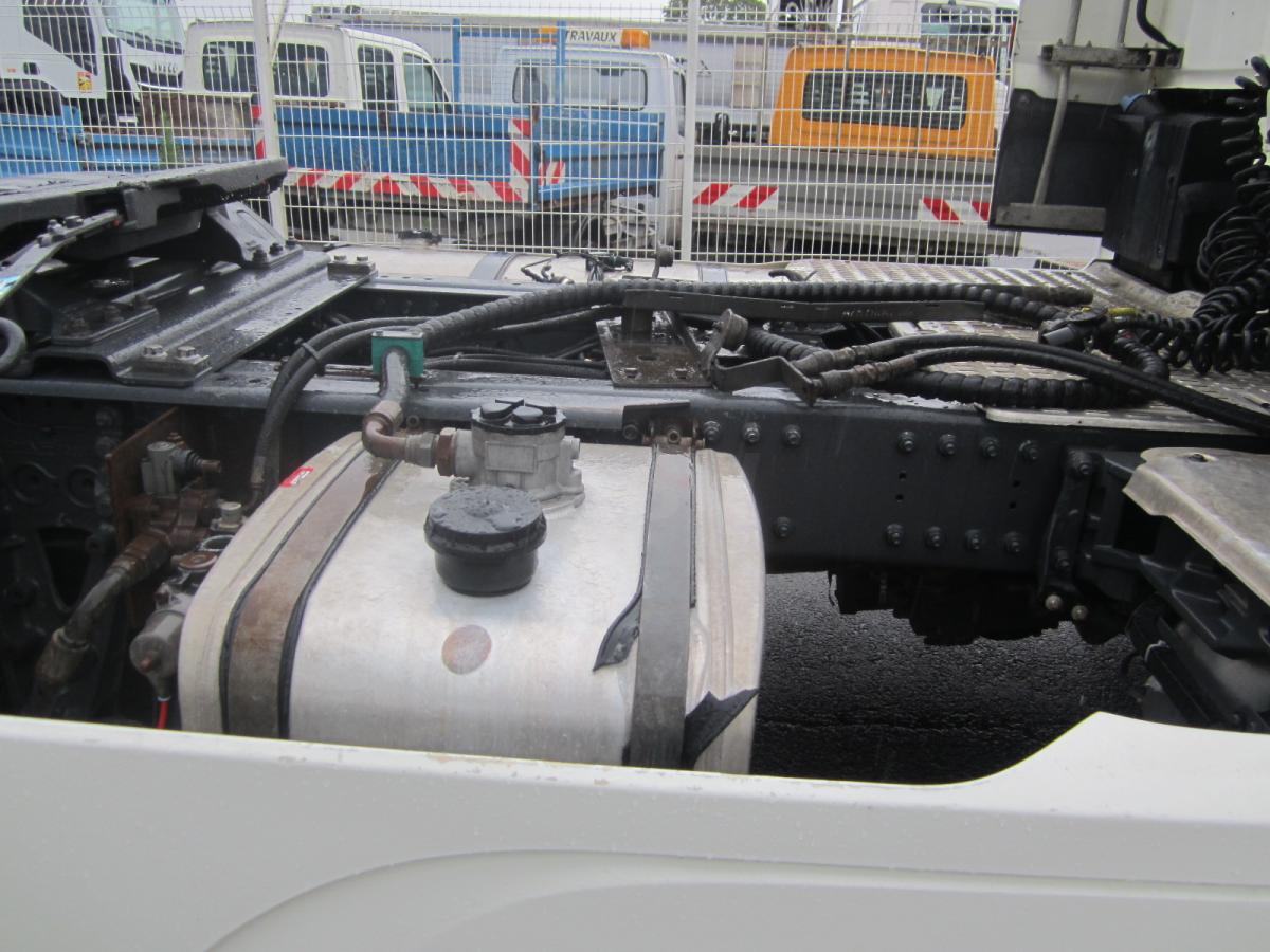 DAF XF 480 - Cabeza tractora: foto 4 DAF XF 480 - Cabeza tractora: foto 4