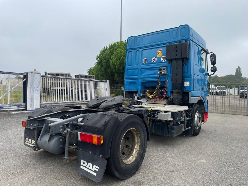 DAF XF105 460 - Cabeza tractora: foto 4 DAF XF105 460 - Cabeza tractora: foto 4