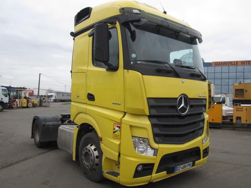 Mercedes Actros 1845 - Cabeza tractora: foto 2 Mercedes Actros 1845 - Cabeza tractora: foto 2
