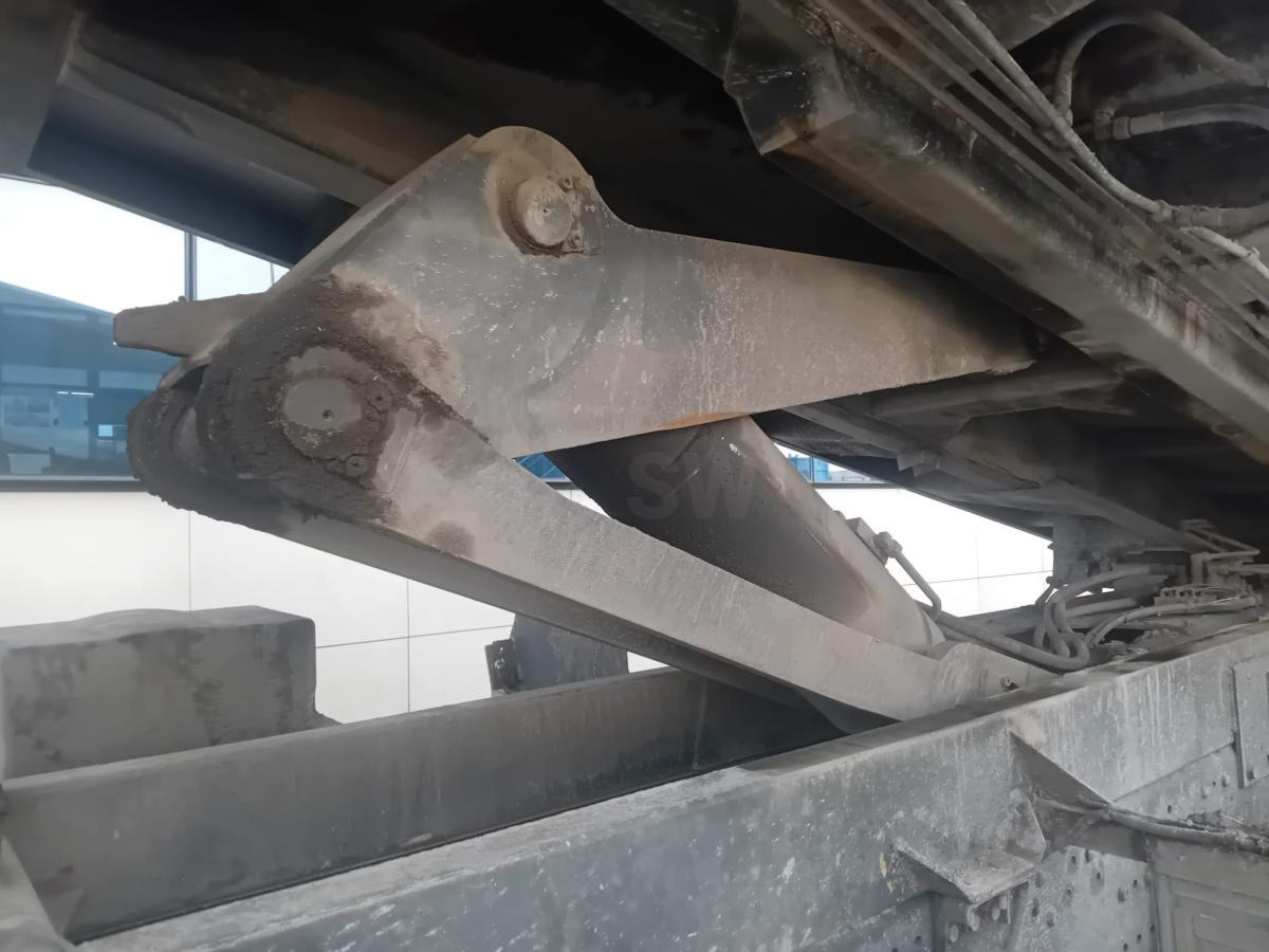 Mercedes Actros 4141 - Camión volquete: foto 3 Mercedes Actros 4141 - Camión volquete: foto 3