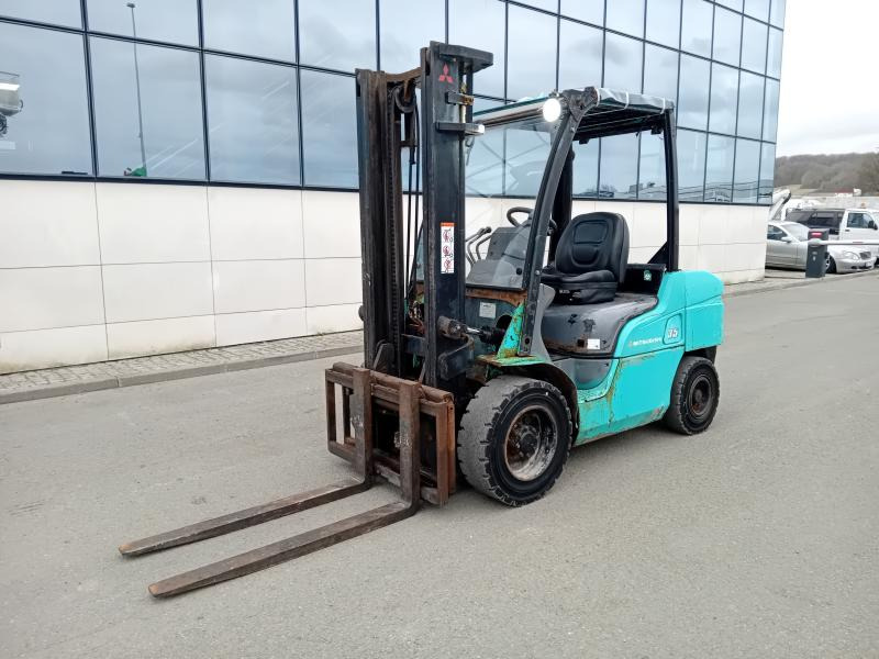 Mitsubishi FD35N - Carretilla elevadora diésel: foto 2 Mitsubishi FD35N - Carretilla elevadora diésel: foto 2