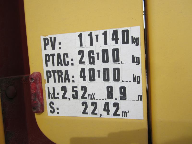 Renault Premium 430 DXI - Camión caja cerrada: foto 4 Renault Premium 430 DXI - Camión caja cerrada: foto 4