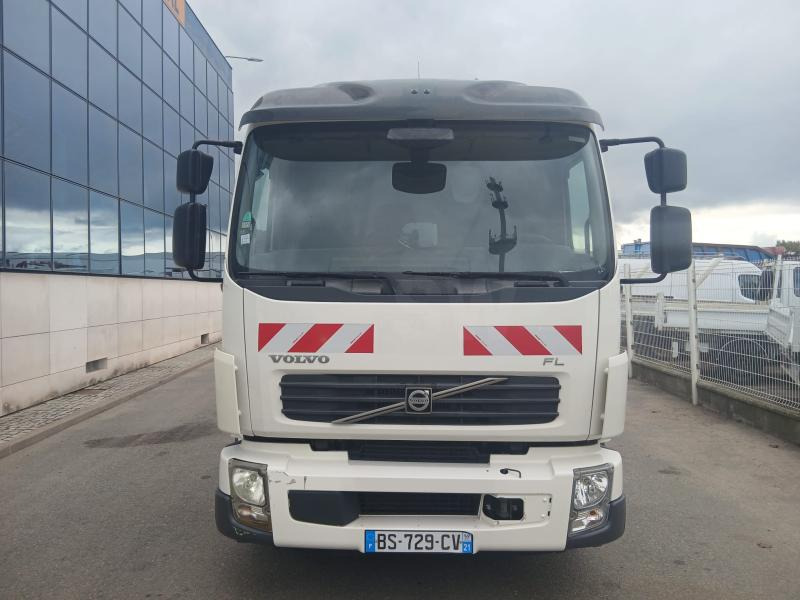 Volvo FL 260 - Camión chasis: foto 2 Volvo FL 260 - Camión chasis: foto 2