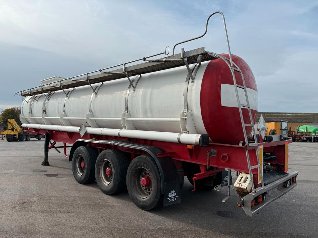 Blumhardt 3 axle 29.000 L ADR Tank trailer  - Semirremolque cisterna: foto 4 Blumhardt 3 axle 29.000 L ADR Tank trailer  - Semirremolque cisterna: foto 4