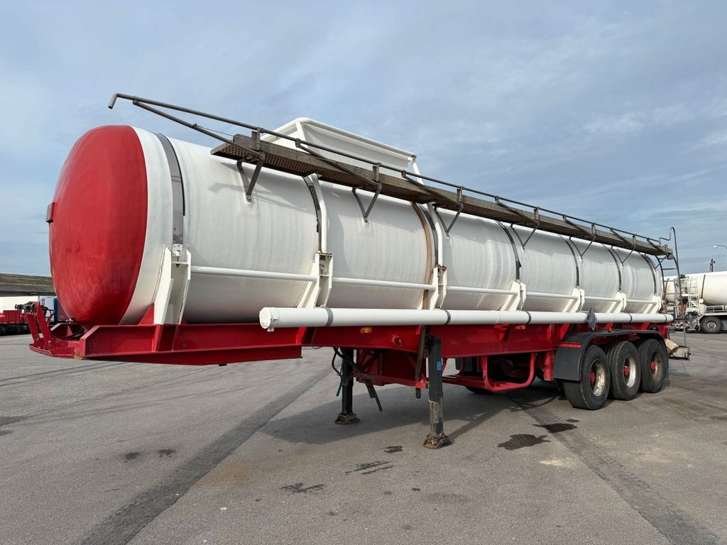 Blumhardt 3 axle 29.000 L ADR Tank trailer  - Semirremolque cisterna: foto 1 Blumhardt 3 axle 29.000 L ADR Tank trailer  - Semirremolque cisterna: foto 1