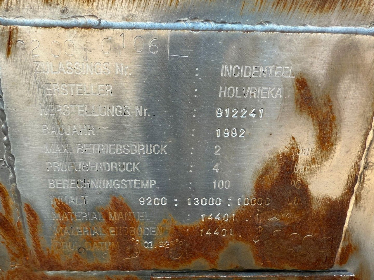 Burg 3 compartments 32.200 L ADR - Semirremolque cisterna: foto 3 Burg 3 compartments 32.200 L ADR - Semirremolque cisterna: foto 3