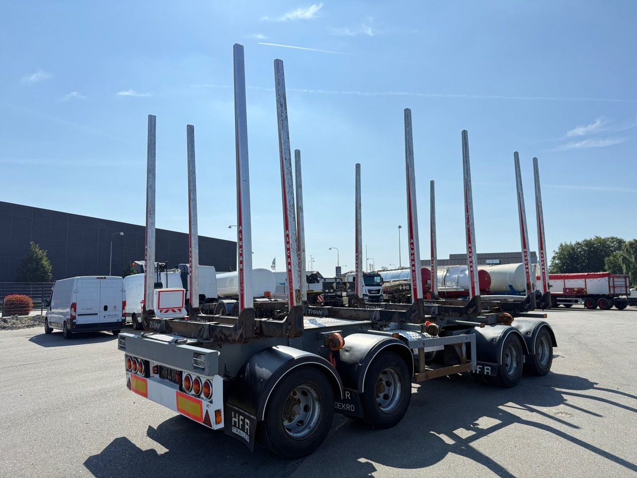 HFR 30 t. 4 axles Timber / Wood / Holz transport - Remolque maderero: foto 3 HFR 30 t. 4 axles Timber / Wood / Holz transport - Remolque maderero: foto 3