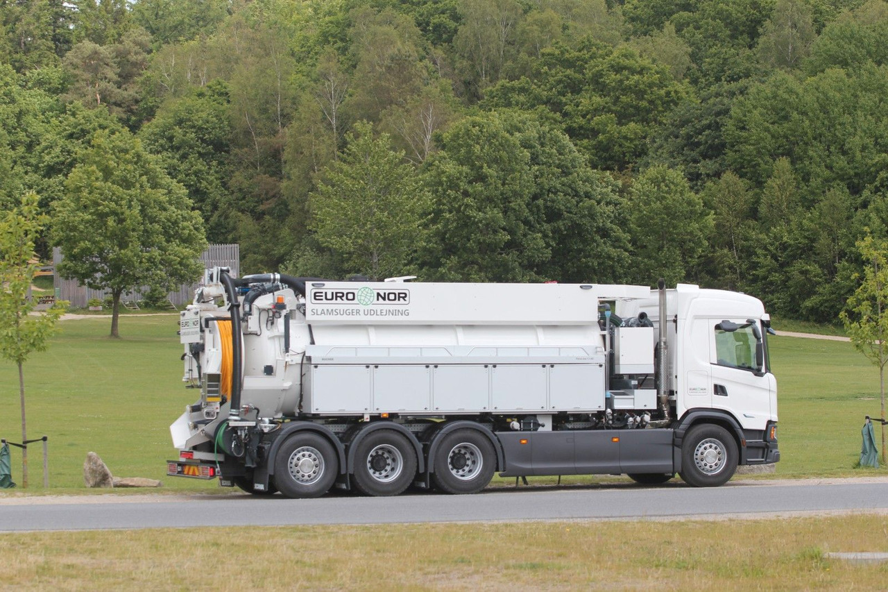 Scania G460 B8x4*4NBMN Bucher FlexLine CM140 - Limpieza de alcantarillado: foto 3 Scania G460 B8x4*4NBMN Bucher FlexLine CM140 - Limpieza de alcantarillado: foto 3