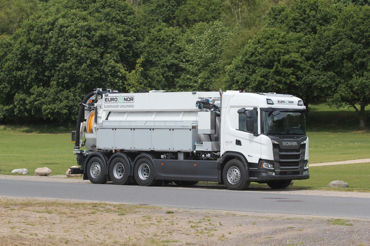 Scania G460 B8x4*4NBMN Bucher FlexLine CM140 - Limpieza de alcantarillado: foto 2 Scania G460 B8x4*4NBMN Bucher FlexLine CM140 - Limpieza de alcantarillado: foto 2