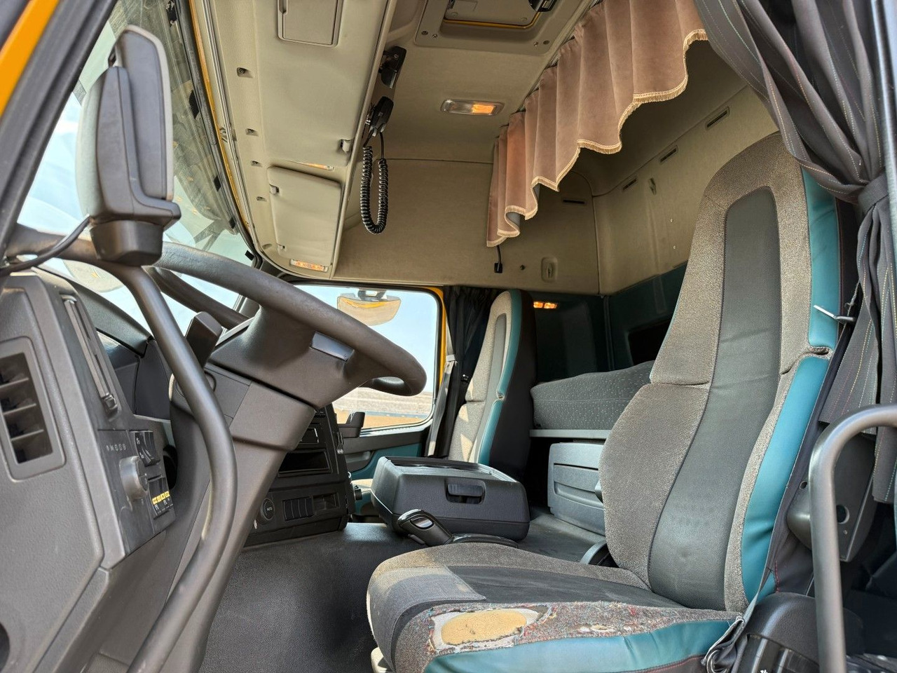 Volvo FMX500 8x4/4 Steel tipper Volvo FMX500 8x4/4 Steel tipper / Kipper - Camión volquete: foto 5 Volvo FMX500 8x4/4 Steel tipper Volvo FMX500 8x4/4 Steel tipper / Kipper - Camión volquete: foto 5