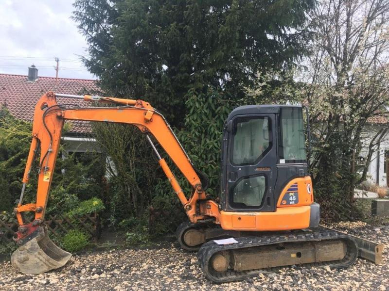 Komatsu PC45MR-3 - Miniexcavadora: foto 1 Komatsu PC45MR-3 - Miniexcavadora: foto 1