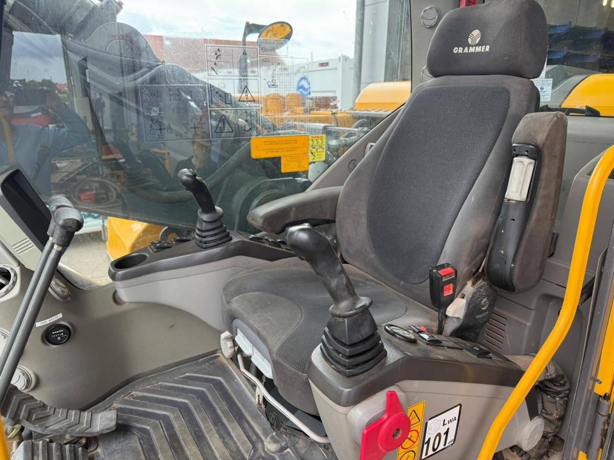 Excavadora de cadenas Volvo EC180 D: foto 9 Excavadora de cadenas Volvo EC180 D: foto 9