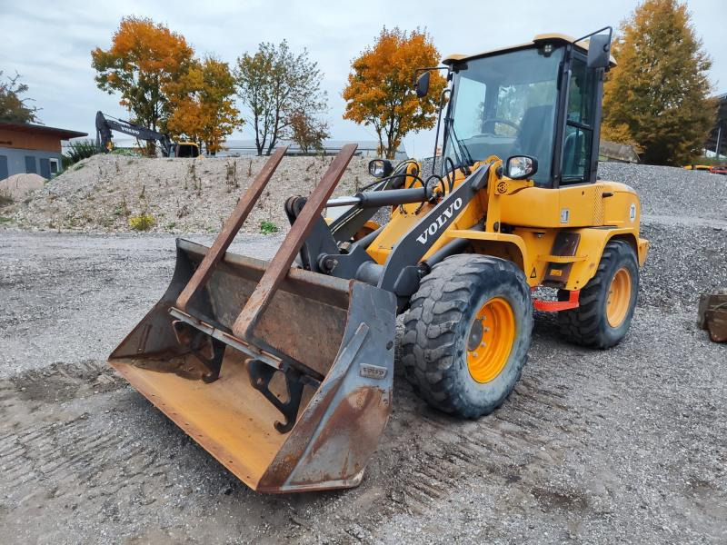 Volvo L30G - Cargadora de ruedas: foto 3 Volvo L30G - Cargadora de ruedas: foto 3