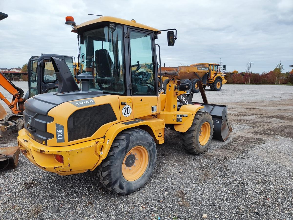 Volvo L30G - Cargadora de ruedas: foto 2 Volvo L30G - Cargadora de ruedas: foto 2