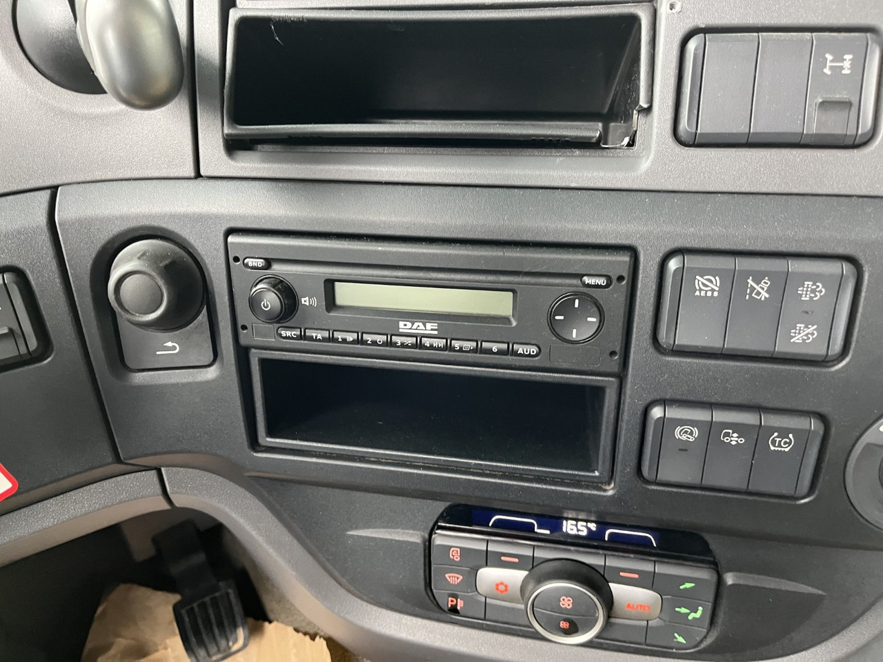 Cabeza tractora DAF XF 530 FT: foto 8 Cabeza tractora DAF XF 530 FT: foto 8