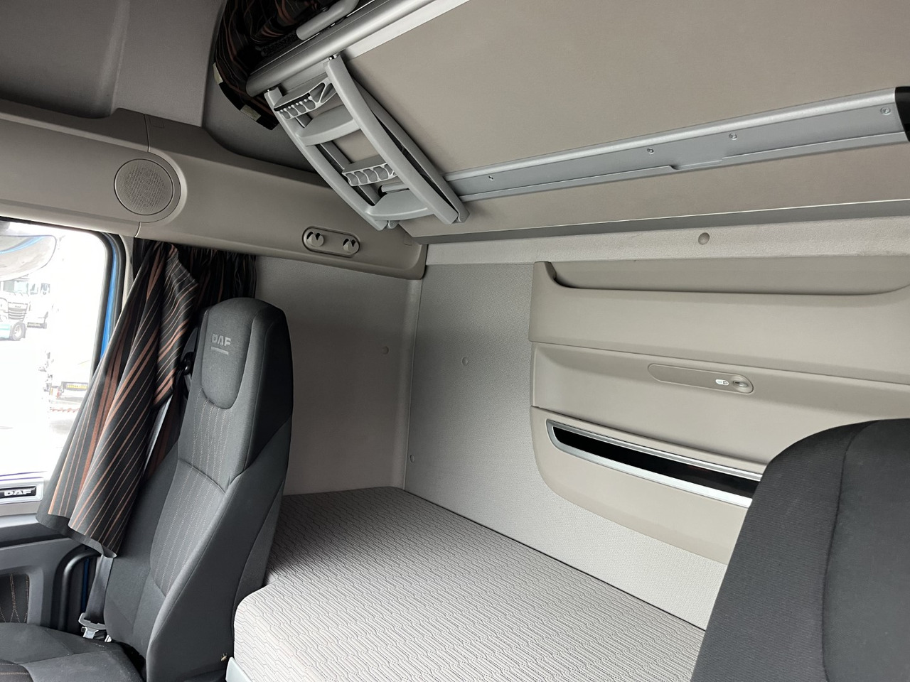 Cabeza tractora DAF XF 530 FT: foto 6 Cabeza tractora DAF XF 530 FT: foto 6