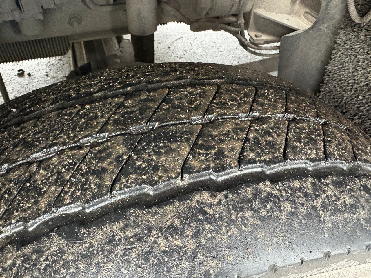 Camión caja cerrada DAF LF 230 FA: foto 11 Camión caja cerrada DAF LF 230 FA: foto 11