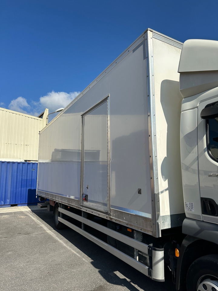 DAF LF 230 FA - Camión caja cerrada: foto 4 DAF LF 230 FA - Camión caja cerrada: foto 4