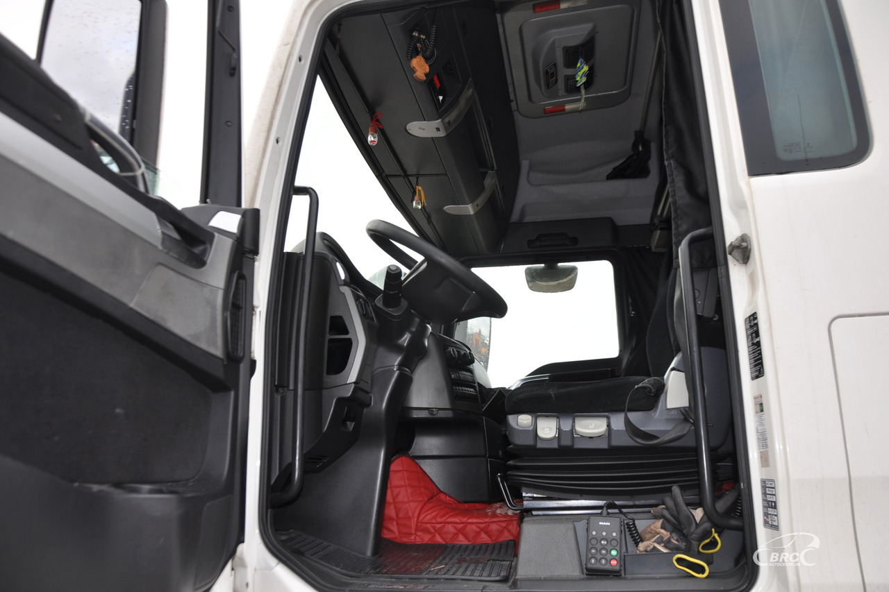 Cabeza tractora MAN TGX: foto 9