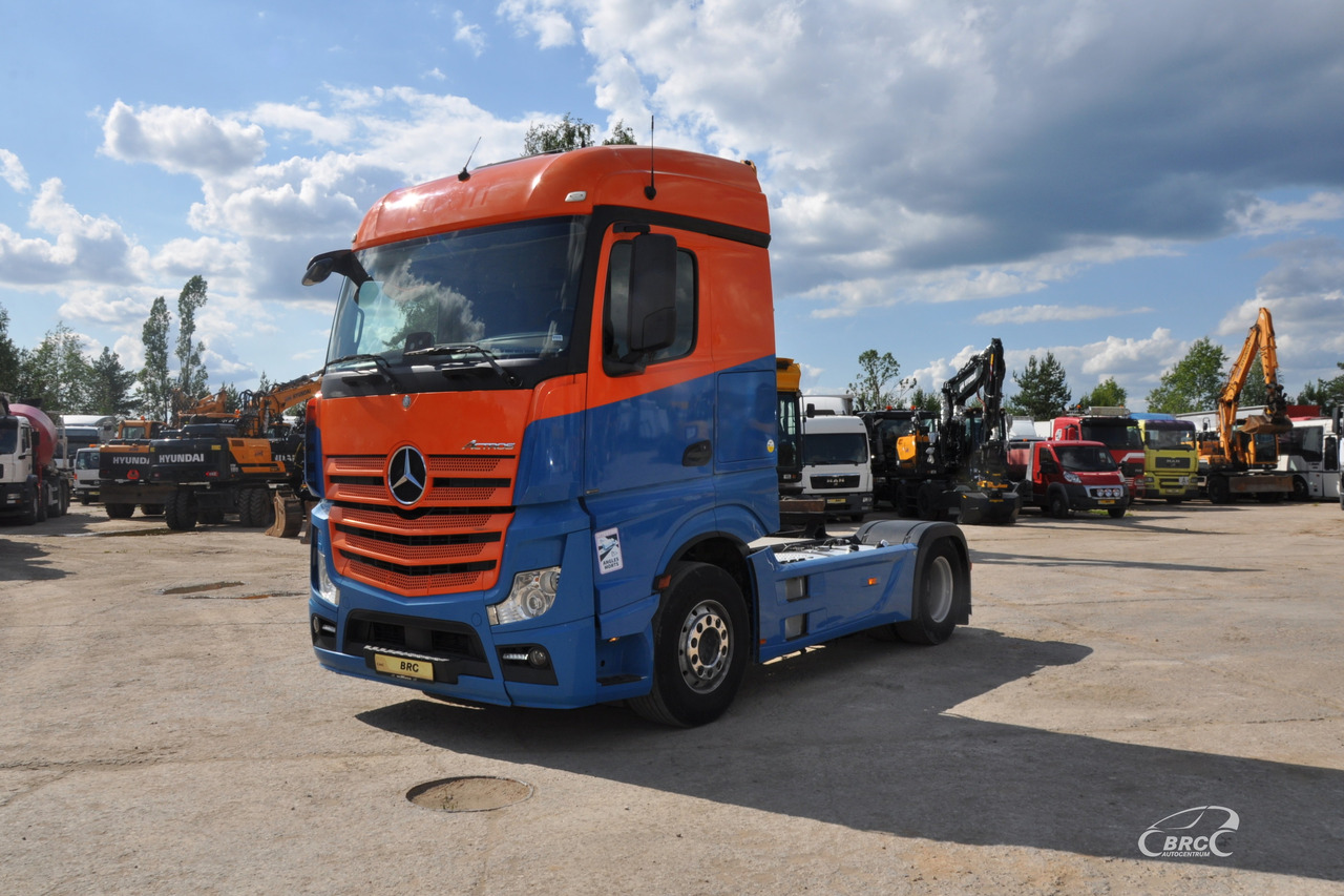 Mercedes-Benz Actros - Cabeza tractora: foto 1 Mercedes-Benz Actros - Cabeza tractora: foto 1