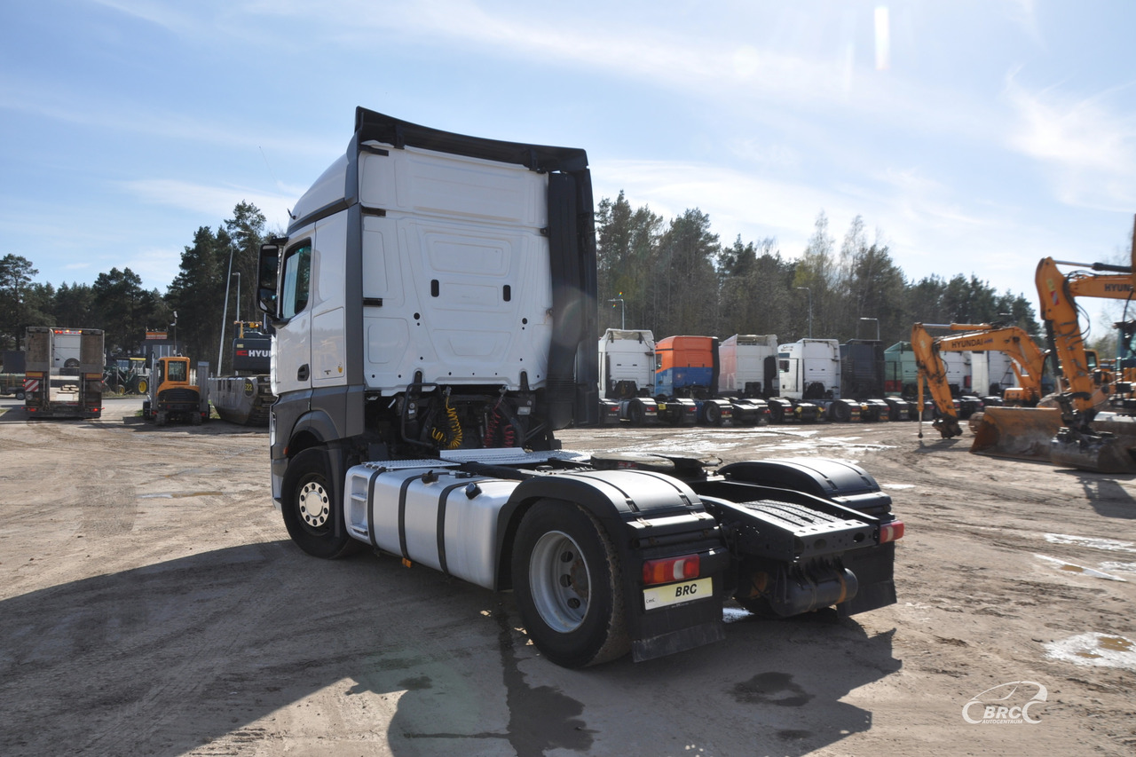 Mercedes-Benz Actros - Cabeza tractora: foto 4 Mercedes-Benz Actros - Cabeza tractora: foto 4