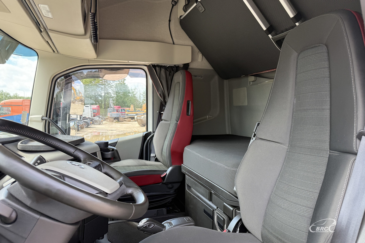 Cabeza tractora Volvo FH: foto 10