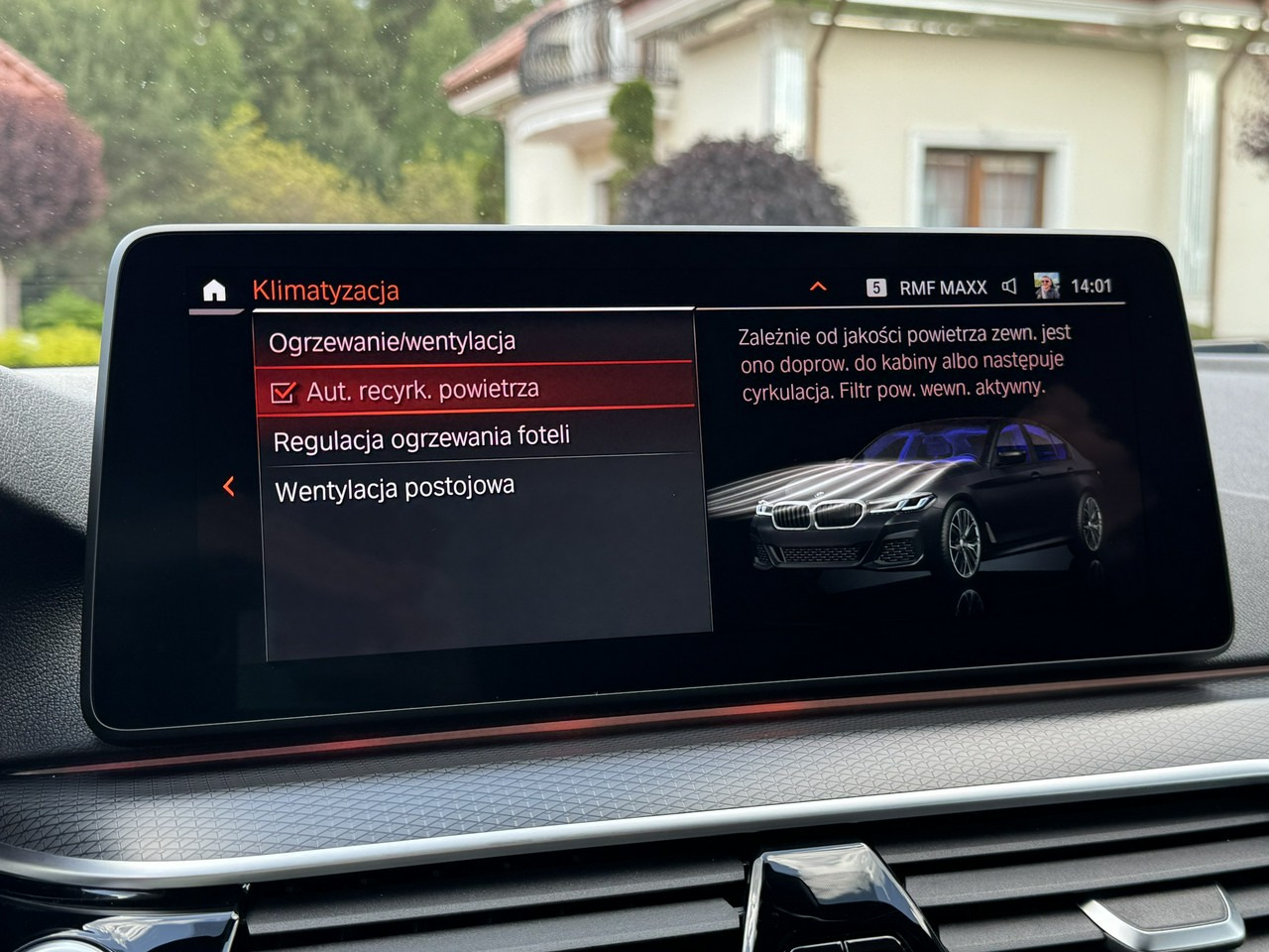 Berlina BMW 540: foto 39