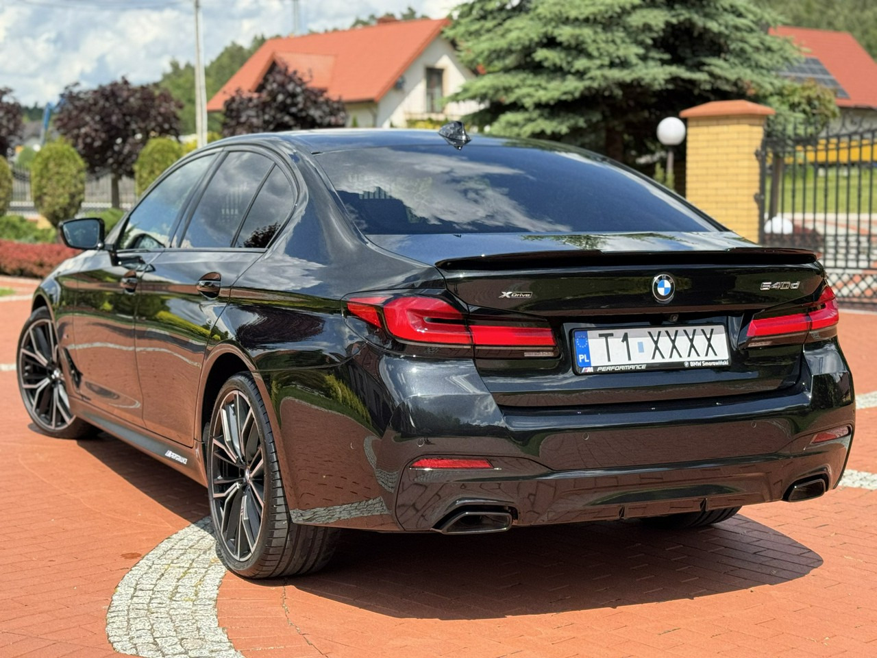 Berlina BMW 540: foto 18