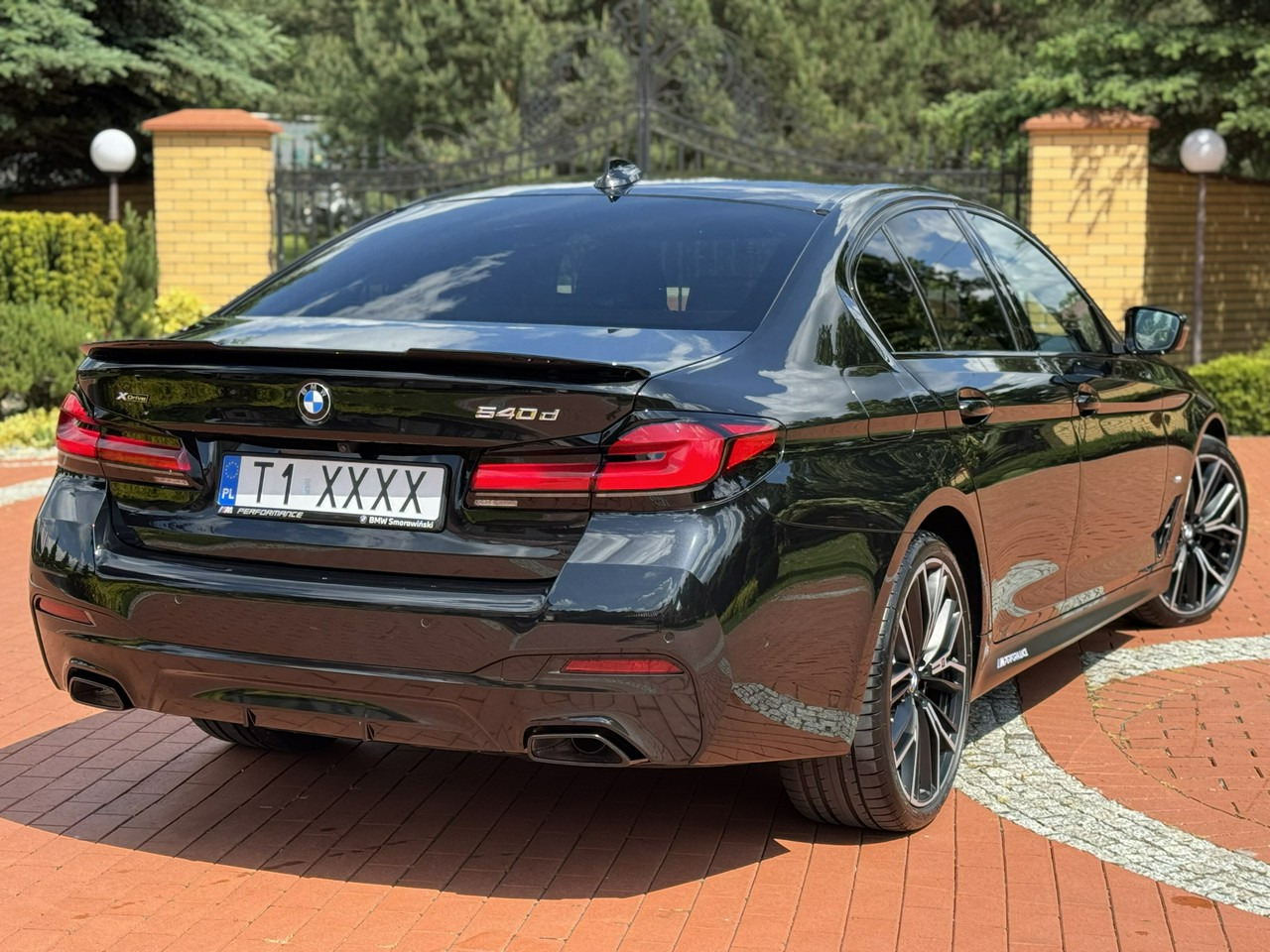 Berlina BMW 540: foto 21