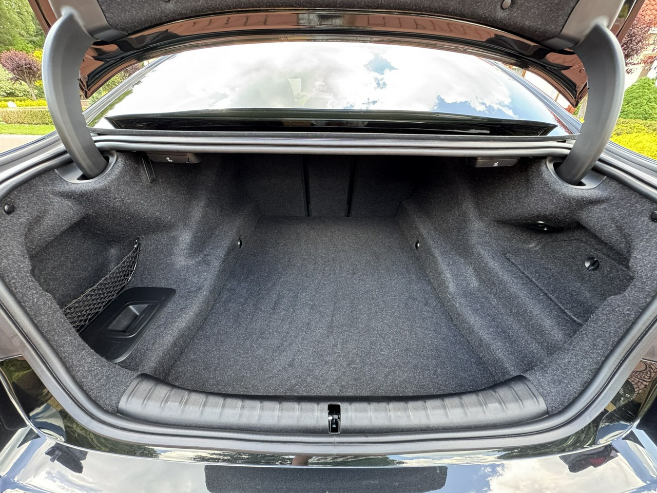 Berlina BMW 540: foto 50