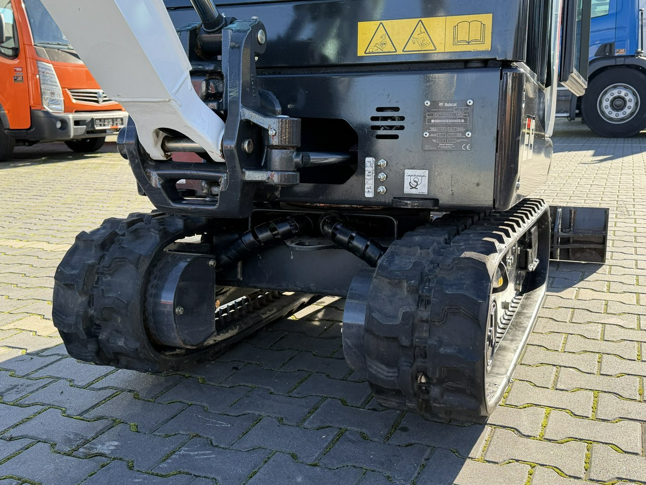 Miniexcavadora Bobcat E19 Komplet Łyżek Mało Używana Przepracowane tylko 90mth: foto 7