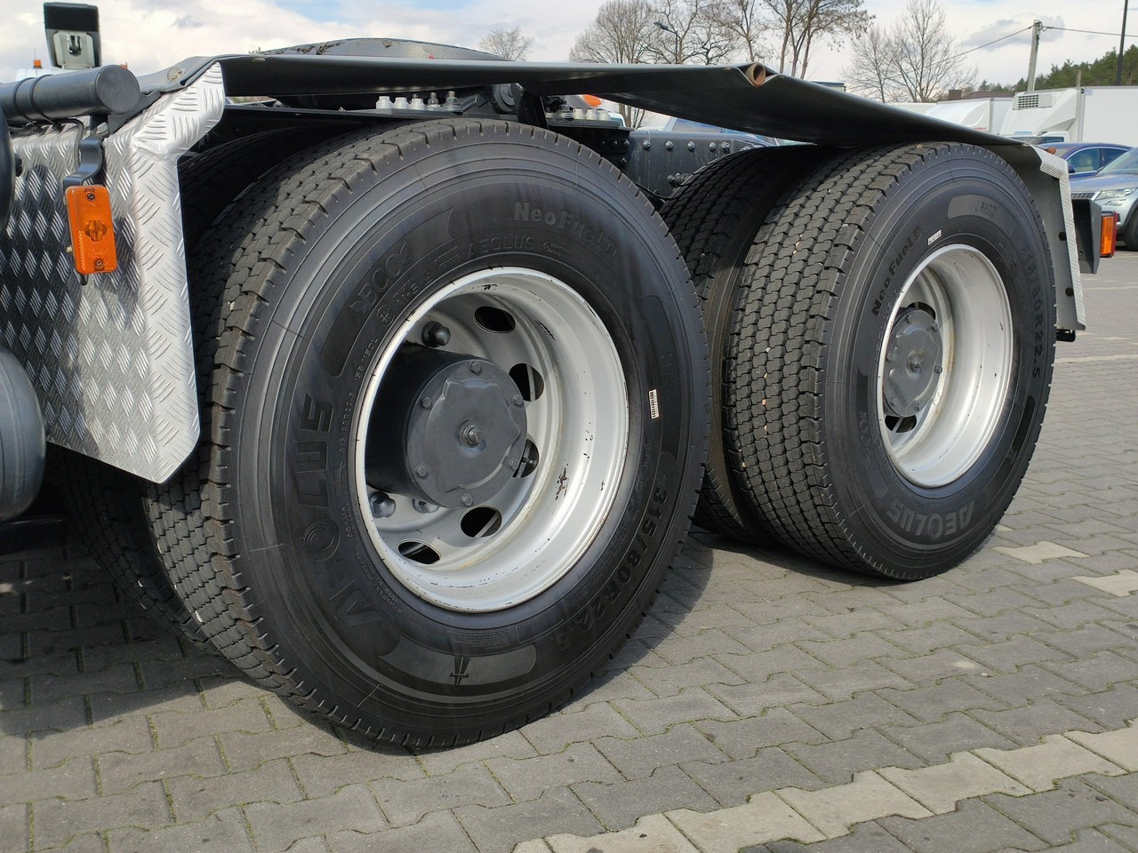 Cabeza tractora Iveco Trakker 26.410 6x4 Manual Mały Przebieg tylko-46000km: foto 11 Cabeza tractora Iveco Trakker 26.410 6x4 Manual Mały Przebieg tylko-46000km: foto 11