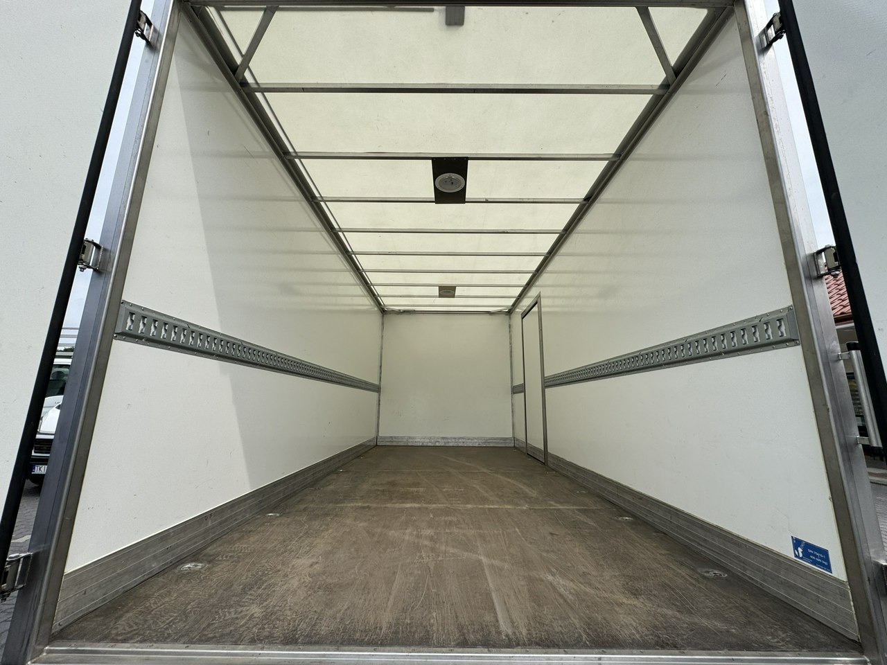 Furgoneta caja cerrada Iveco Daily 35S18 H: foto 21
