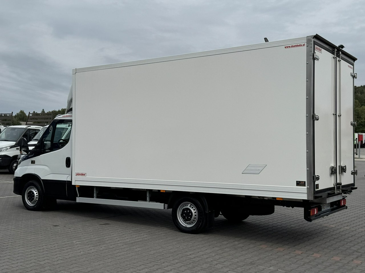 Furgoneta caja cerrada Iveco Daily 35S18 H: foto 15