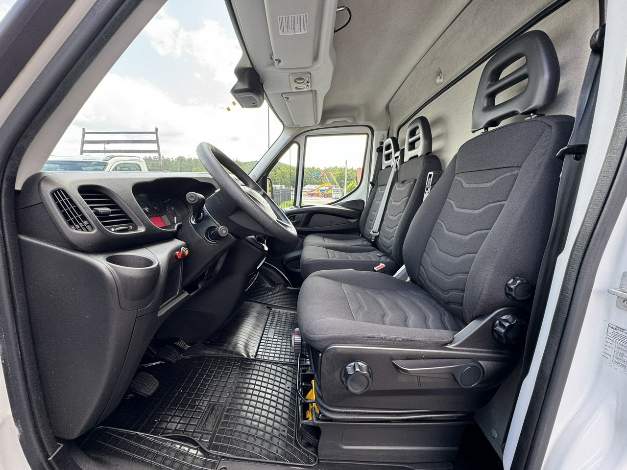 Furgoneta frigorifica Iveco Daily 50C15 V: foto 23