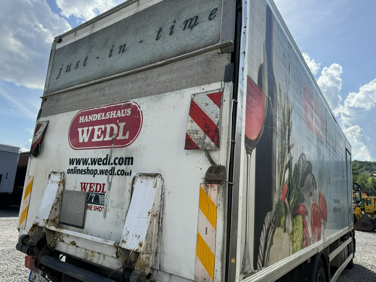 Iveco Zabudowa Chłodnia Agregat Carrier Supra 950Mt + Winda - Carrocería-frigorifico: foto 4 Iveco Zabudowa Chłodnia Agregat Carrier Supra 950Mt + Winda - Carrocería-frigorifico: foto 4