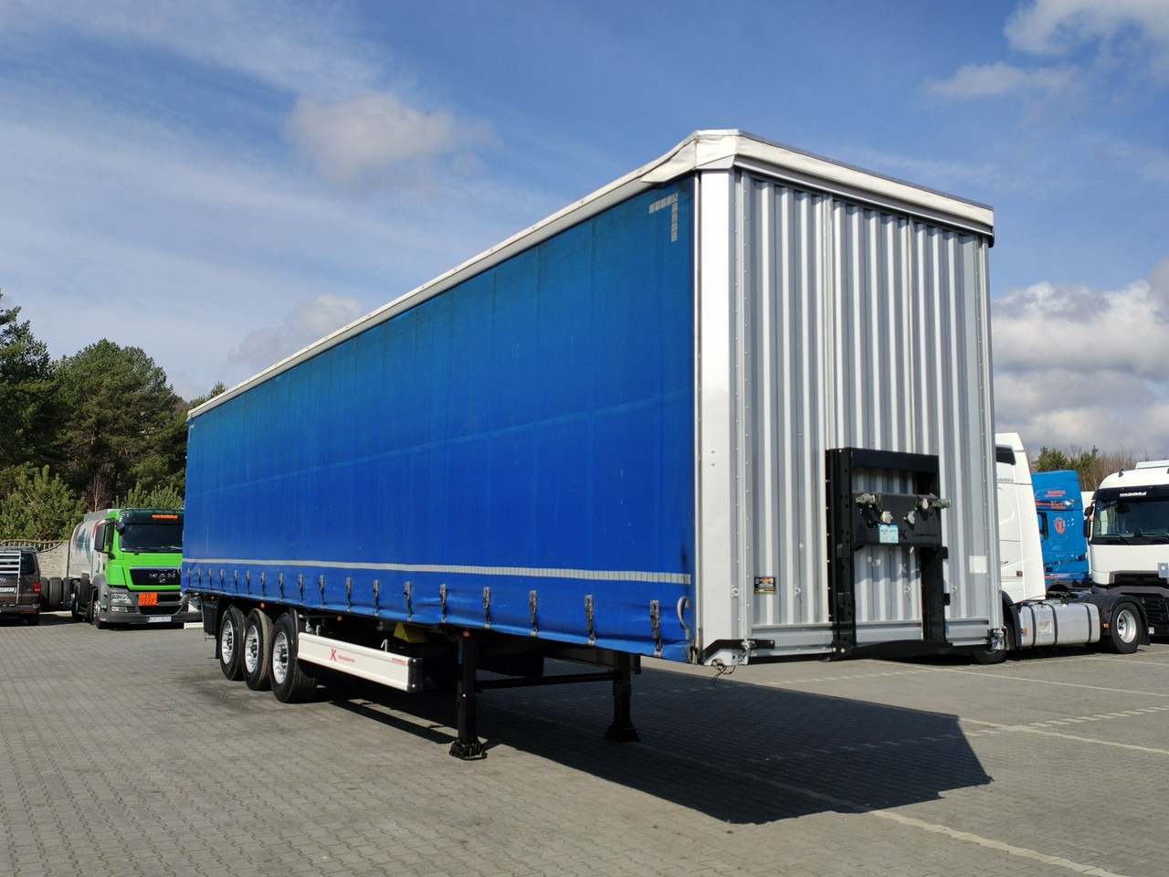 Kassbohrer Maxima XS Standard Super Stan !!! - Semirremolque lona: foto 1 Kassbohrer Maxima XS Standard Super Stan !!! - Semirremolque lona: foto 1