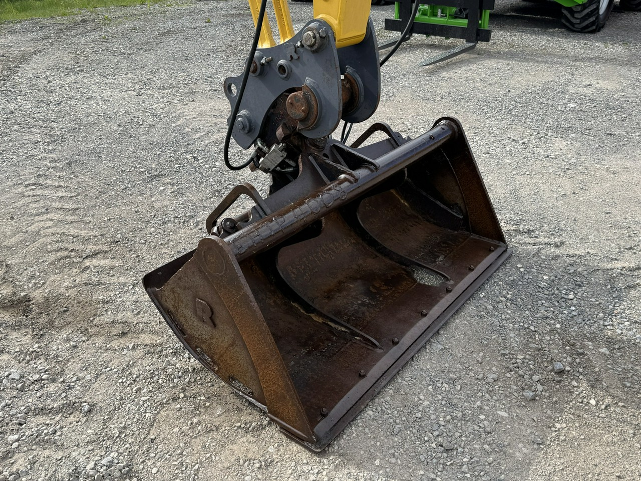 Komatsu PW 98 MR 8 Pług + Podpory 10ton Szybkozłącze - Excavadora de ruedas: foto 5 Komatsu PW 98 MR 8 Pług + Podpory 10ton Szybkozłącze - Excavadora de ruedas: foto 5