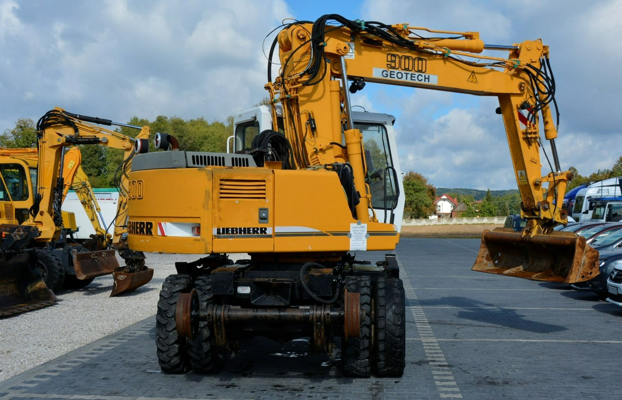 Arrendamiento de Liebherr A 900 ZW Litronic Koparka + Kolej Liebherr A 900 ZW Litronic Koparka + Kolej: foto 9