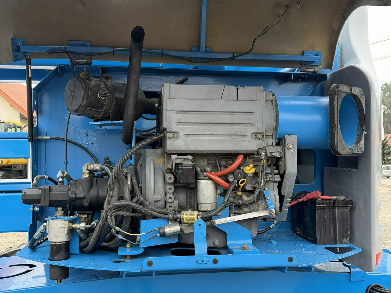 Plataforma articulada Manitou 200 ATJ Genie Z60/34 PODNOŚNIK PRZEGUBOWY TELEKOPOWY JGL 4x4 4WD: foto 15 Plataforma articulada Manitou 200 ATJ Genie Z60/34 PODNOŚNIK PRZEGUBOWY TELEKOPOWY JGL 4x4 4WD: foto 15