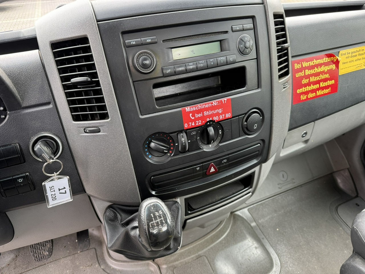Camión con plataforma elevadora Mercedes Sprinter: foto 8