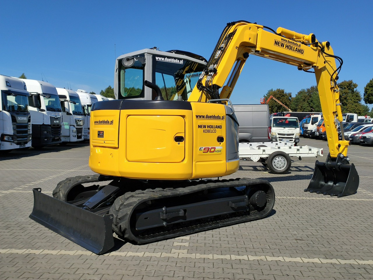 New Holland E90B SR -2 Gąsienicowa 10ton - Miniexcavadora: foto 4 New Holland E90B SR -2 Gąsienicowa 10ton - Miniexcavadora: foto 4