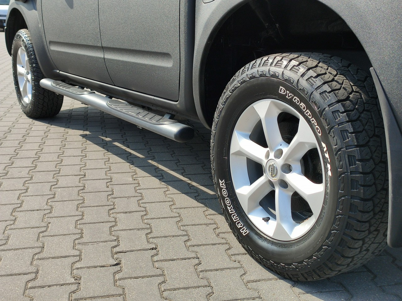 Arrendamiento de Nissan Navara Nissan Navara: foto 10