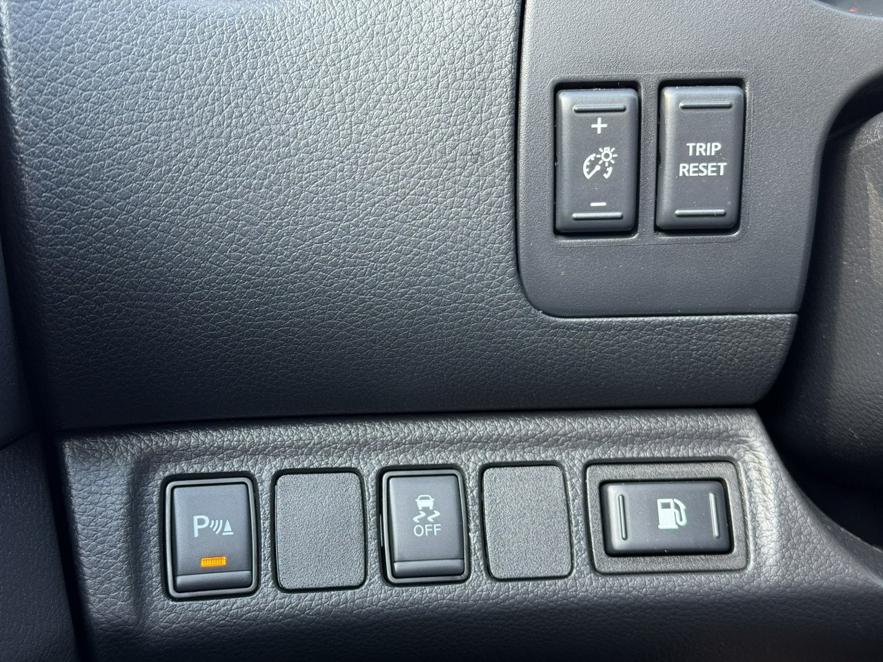 Pick-up Nissan Navara: foto 18