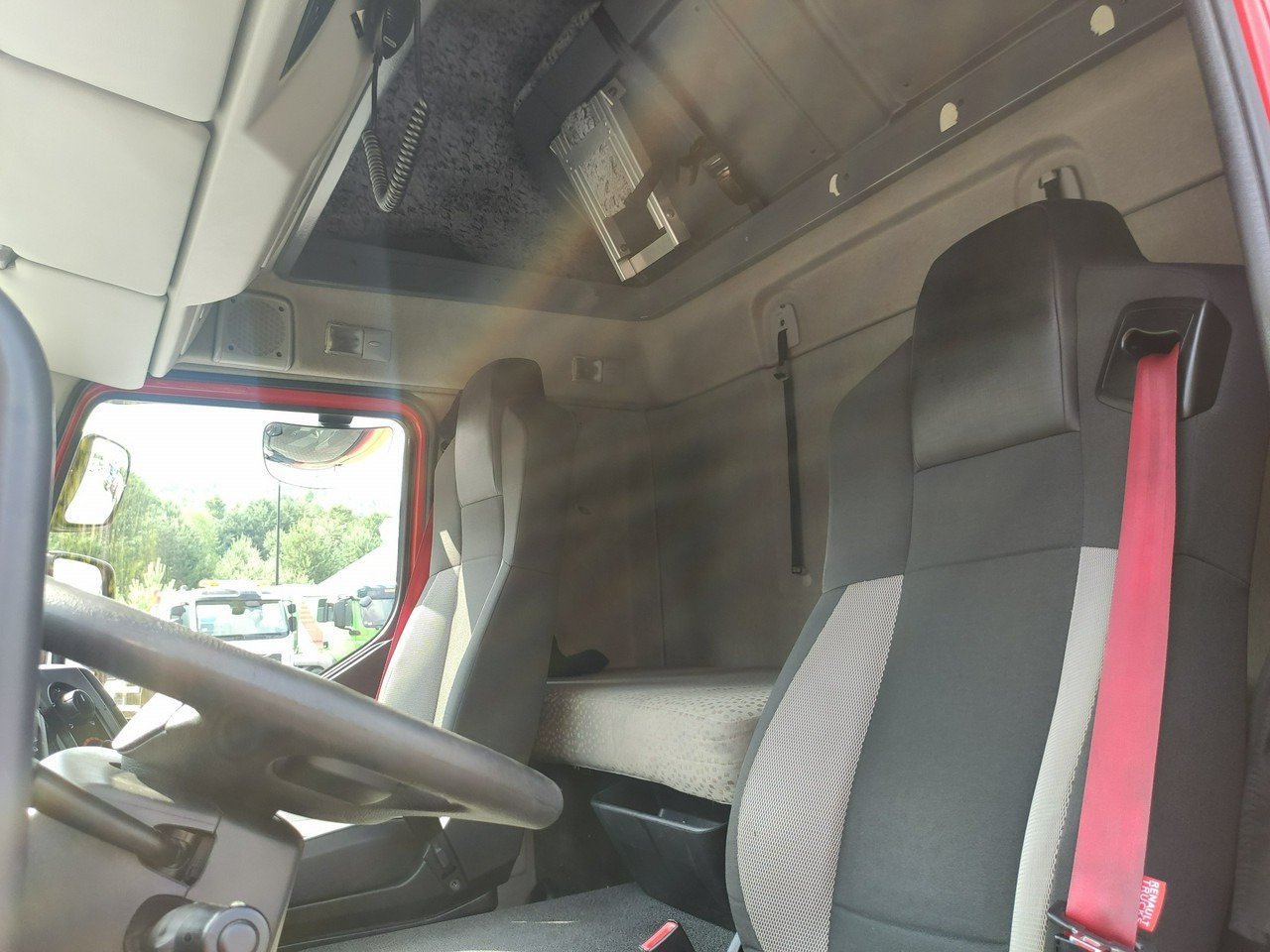 Camión lona Renault D12.240 E6 Firana Tył Drzwi Dach Zsuwany Długa 830cm: foto 21 Camión lona Renault D12.240 E6 Firana Tył Drzwi Dach Zsuwany Długa 830cm: foto 21