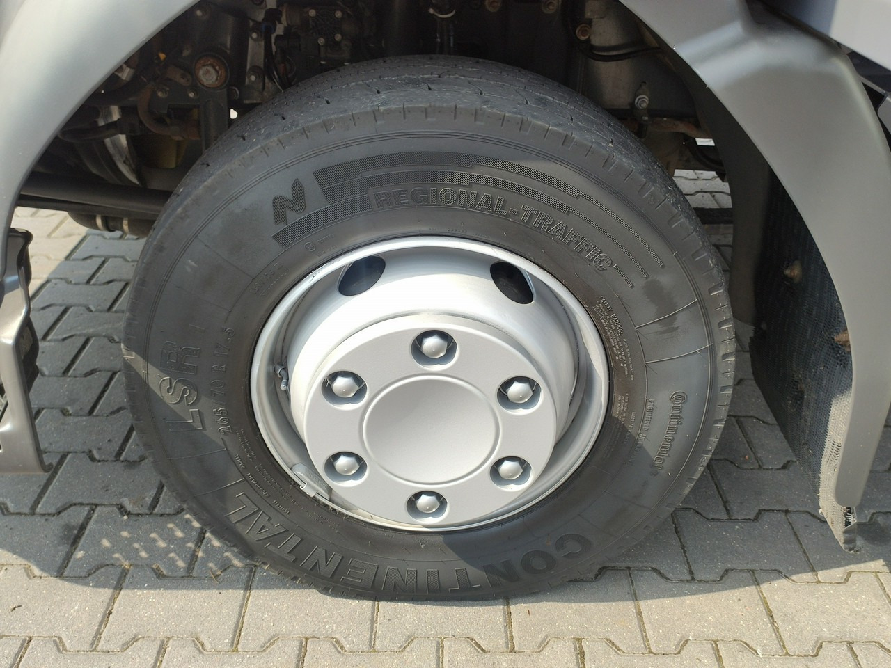 Camión lona Renault D12.240 E6 Firana Tył Drzwi Dach Zsuwany Długa 830cm: foto 9 Camión lona Renault D12.240 E6 Firana Tył Drzwi Dach Zsuwany Długa 830cm: foto 9