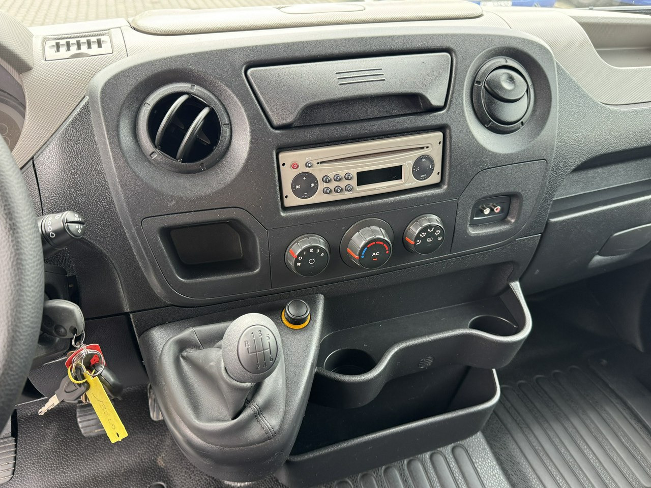 Arrendamiento de Renault Master Renault Master: foto 28